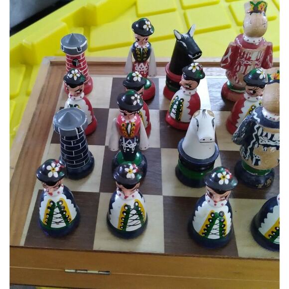 Antique Hand Painted Folk Art Wooden Chess Set Complete Eastern European - Picture 7 of 10